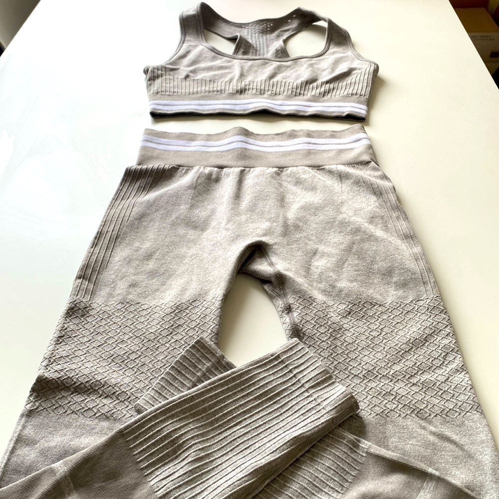 Gray Workout Set